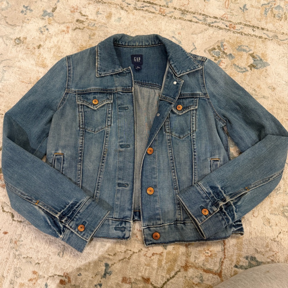 Gap Denim Jacket with Brown Buttons